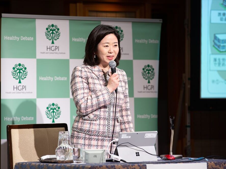 【開催報告】第45回特別朝食会「活力ある日本の復活に向けて～成育基本法と切れ目のない子育て支援～」（2019年12月20日）